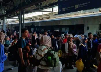 Arus Balik Libur Iduhadha Padat di Kereta Api dan Tol