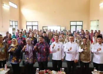 Disambut Bupati dan Wabup, Kadu Agung Dipuji Tim Penilai Lomba Kelurahan Banten
