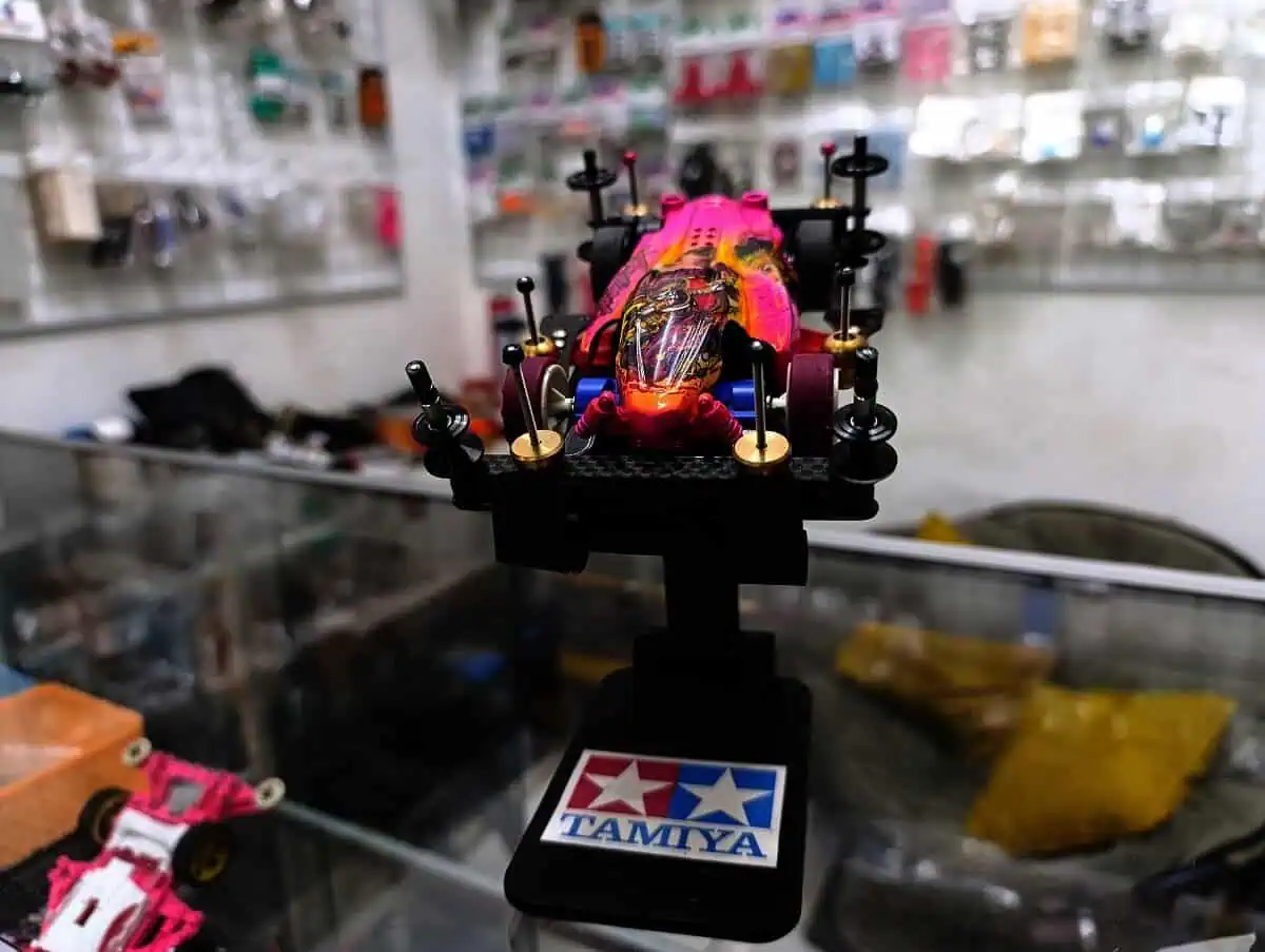 Tamiya Kembali Booming di Tangsel, 95 Persen Peminatnya Kini Pria Dewasa Tamiya Kembali Booming di Tangsel, 95 Persen Peminatnya Kini Pria Dewasa