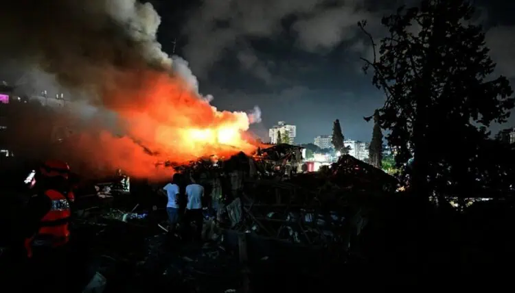 Iran-Israel Memanas, Ratusan Orang Tewas