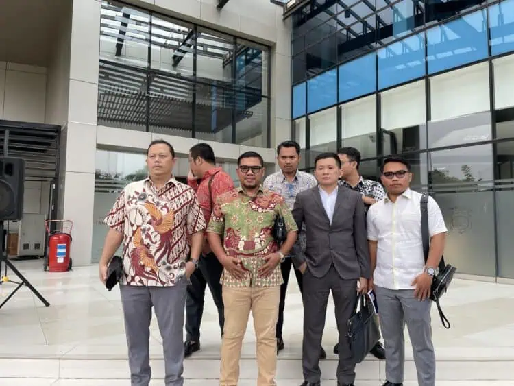 Nenek 68 Tahun Terseret Sengketa Tanah 32 Ha di Teluk Naga