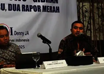 Rapor Prabowo: 5 Biru dan 2 Merah