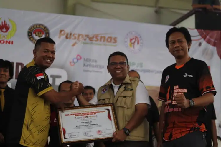 1.156 Atlet dari 8 Provinsi Bertanding di Liga Taekwondo Pelajar Indonesia