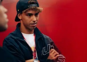 Joao Felix Ikuti Cristiano Ronaldo