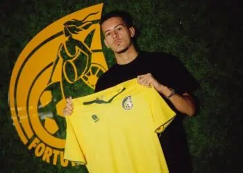Justin Hubner Gabung Fortuna Sittard