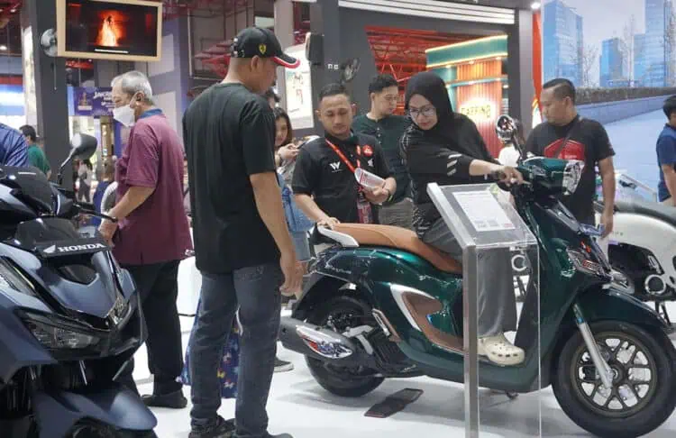 Lebih dari 5.000 Unit Sepeda Motor Honda Terjual di JFK