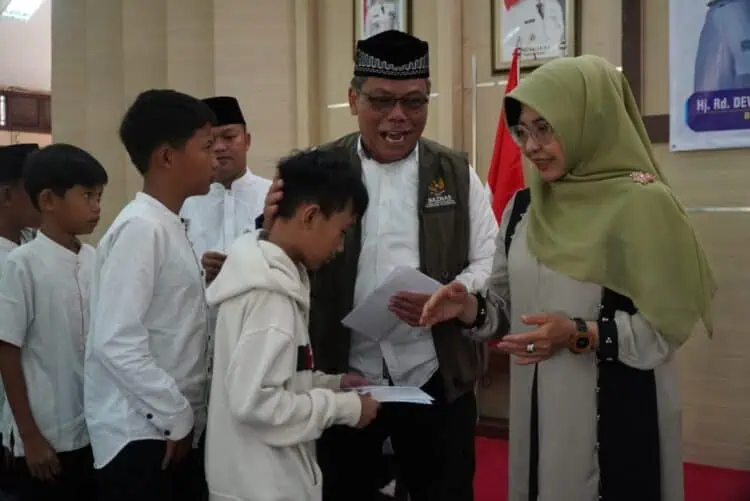 Santuni Ratusan Anak Yatim-Piatu, Bupati Pandeglang Minta Didoakan