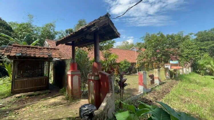 Disdikpora Pandeglang Terkesan Bertele-tele Sikapi Kondisi SDN Karaton 5