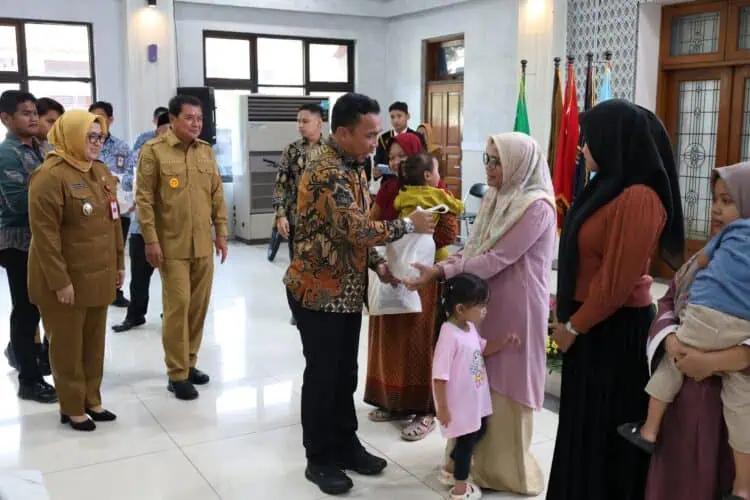 Sambangi Pendopo Bupati Tangerang, Menteri Wihaji Imbau Hindari Pernikahan Dini dan Seks Bebas