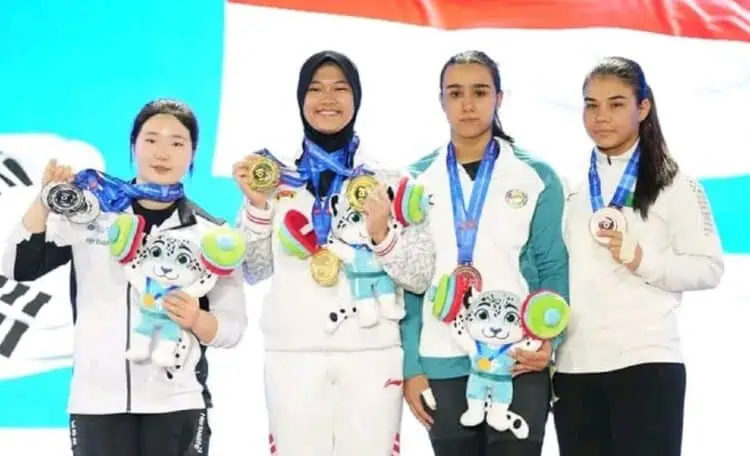 Atlet Angkat Besi Kabupaten Tangerang Ini Juara Level Asia