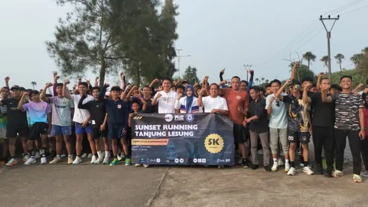 Hadiri Sunset Run Tanjung Lesung, Iing: Mari Tingkatkan Promosi Pariwisata di Pandeglang