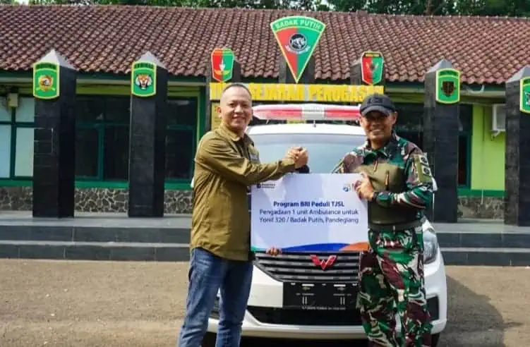 Dukung Peningkatan Operasional Satuan, BRI Bantu Ambulance Untuk Yonif 320 Badak Putih
