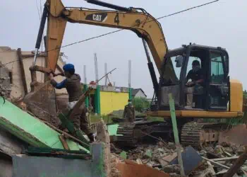 Cegah Banjir dan Prostitusi, Bangli di Kali Mati Tangerang Dibongkar