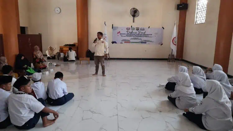 Cegah Bullying, FAMTU Edukasi Pelajar di Pakuhaji Soal Hukum