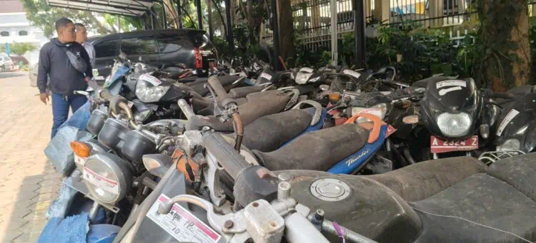 Rusak Berat, BPKAD Banten Lelang 136 Unit BMD di Kabupaten Tangerang