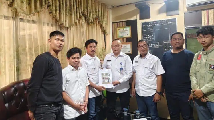 Diduga Cemari Lingkungan, CV GSM Di Pandeglang Diadukan Ke DLHK Banten