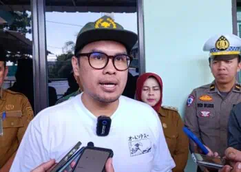 Sering Macet, Pemkot Tangsel Akan Atur Naik Turun Penumpang Angkot di Stasiun Rawa Buntu