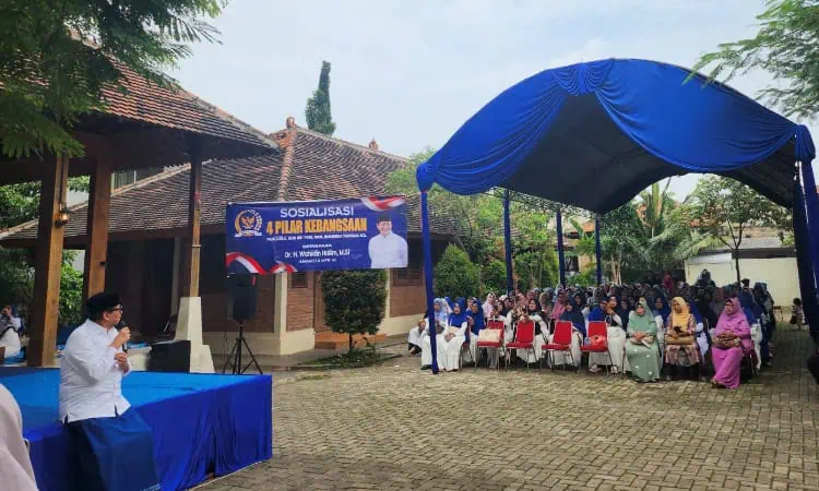 Gelar Sosialisasi 4 Pilar Kebangsaan, Anggota MPR Wahidin Halim Ingatkan Orang Tua Memperhatikan Lingkungan Sosial Anak