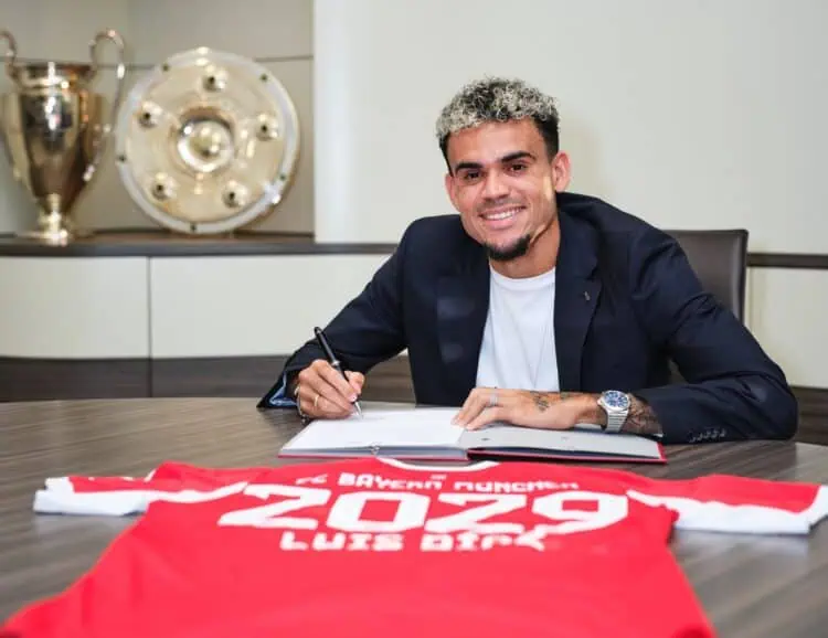 Luis Diaz Resmi Gabung Bayern Muenchen