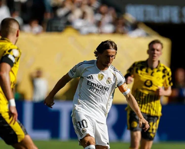 Bulan Depan, Luka Modric Gabung AC Milan