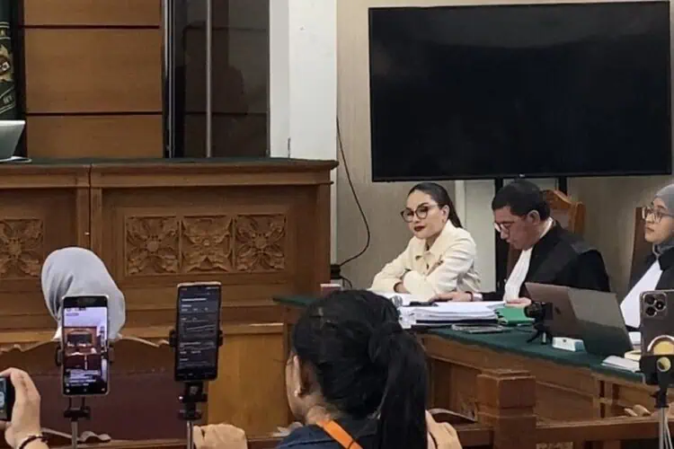 Nikita Mirzani Minta Rekaman soal Reza Gladys Diputar