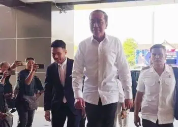 Ijazah Jokowi Diuji di Lab Forensik