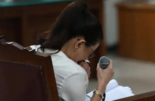 Menangis saat Bacakan Eksepsi, Nikita Mirzani Rindu Ketiga Buah Hatinya
