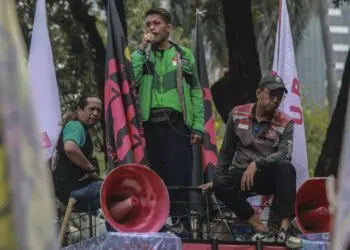 Demo URC di Monas, Ojol Tolak 10 Persen