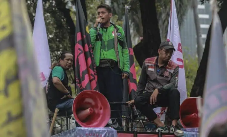 Demo URC di Monas, Ojol Tolak 10 Persen