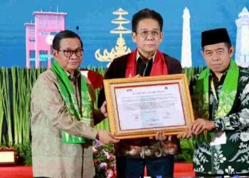 KPK Ingatkan Pejabat Daerah, Merasa Gaji Kecil? Mundur!