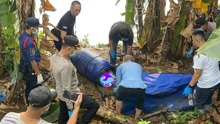 Identitas Mayat dalam Tong Biru yang Mengambang di Sungai Cisadane Belum Terungkap