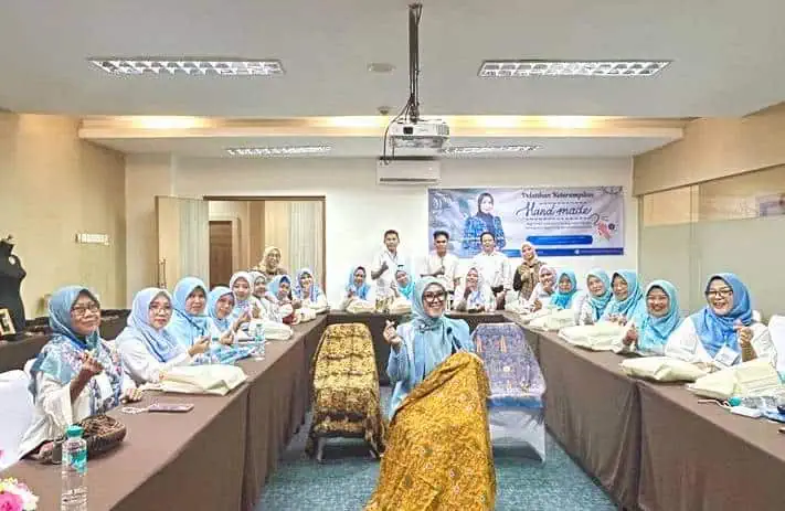 20 Warga Kabupaten Serang Diberi Pelatihan Kerajinan Tangan