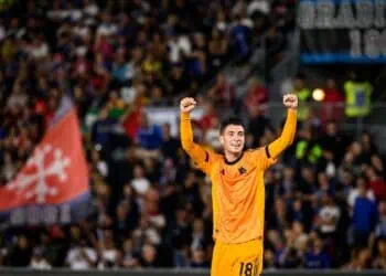 AS Roma Gasak Pisa, Napoli Menang Dramatis
