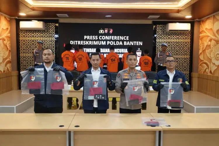 Sindikat Begal Solar Dibekuk, Enam Pelaku Diamankan di Mapolda Banten