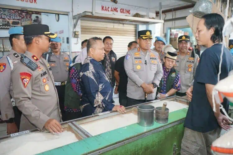 Cegah Beras Oplosan, Kapolresta Tangerang Sidak Pasar Tigaraksa