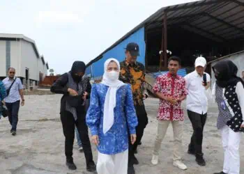 Dengar Kabar Warganya Meninggal Dunia Karena Limbah, Ini Langkah Bupati Serang