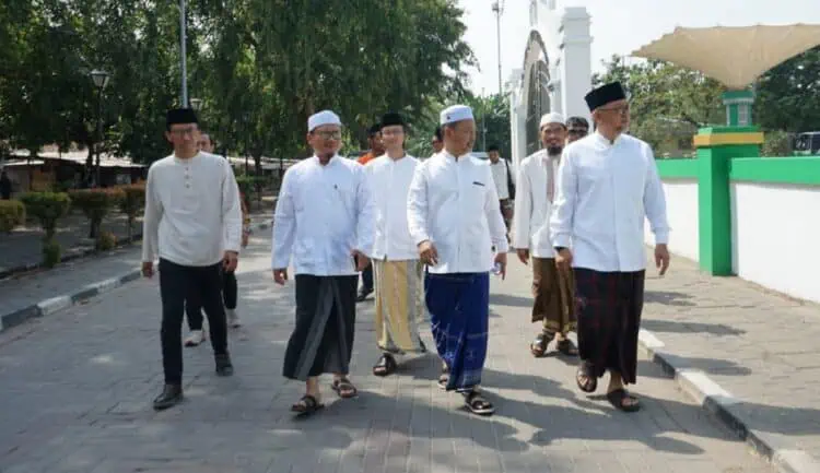 Ziarah ke Makam Sultan Banten Hingga Kunjungi Ulama, Pengurus DPW PKS Tanamkan Semangat Perjuangan