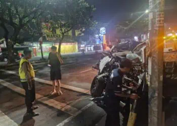 Mobil Tabrak Truk di Jalan Raya Serpong, Pengemudi Tewas