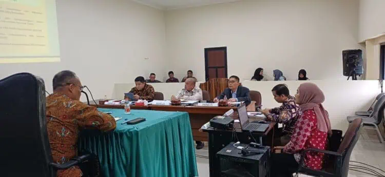 Tujuh Kepala Daerah Hadiri Monev KI Banten, Kota Cilegon Mengutus Sekda