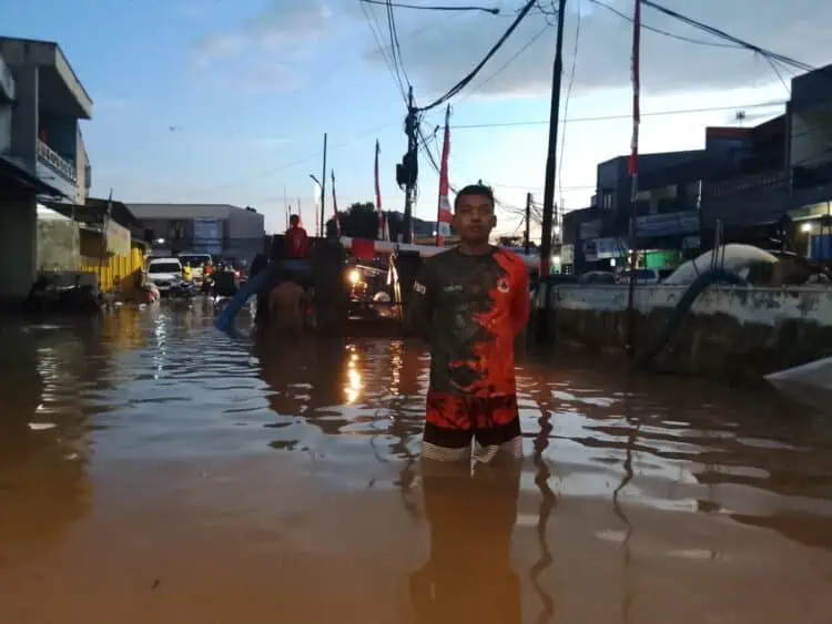 BPBD Tangsel: Ratusan KK Terdampak, Banjir di 6 Titik Mulai Surut Pagi Ini