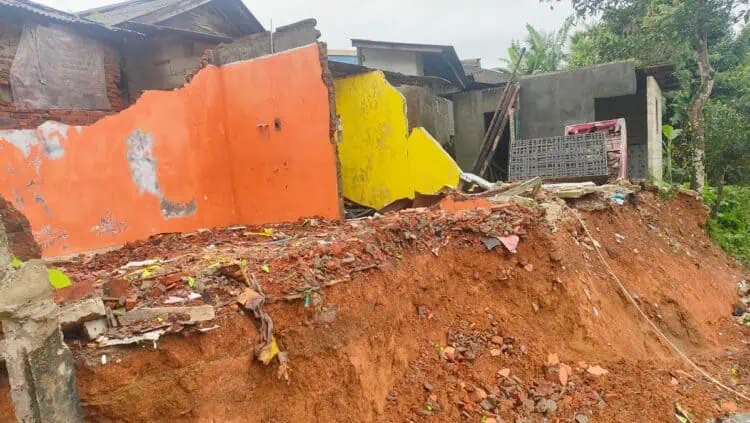 9 Rumah di Lebak Rusak Usai Dilanda Pergerakan Tanah