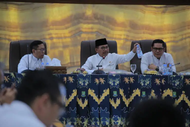 TPS Liar Bikin Resah! Wali Kota Tangerang Turun Tangan