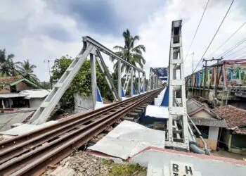 Bangli Rel Rangkasbitung-Jambu akan Ditertibkan