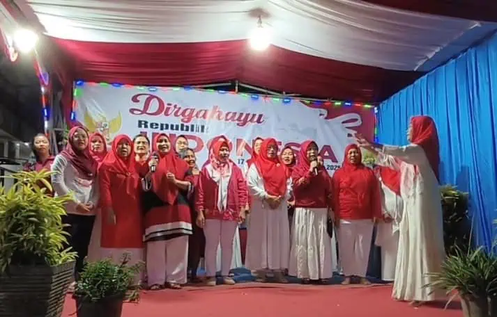 RT008/02 PWS Tigaraksa Bersholawat Semarakkan HUT RI ke-80 RT008/02 PWS Tigaraksa Bersholawat Semarakkan HUT RI ke-80