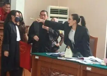 Pernyataan Doktif Disela JPU, Nikita Mirzani Marah Hingga Persidangan Menjadi Ricuh