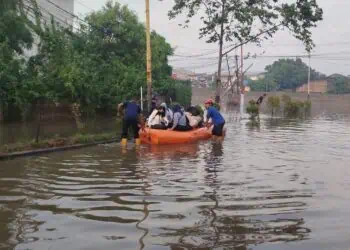 BPBD Tangerang Imbau Warga Siapkan Tas Siaga Bencana Jelang Puncak Hujan