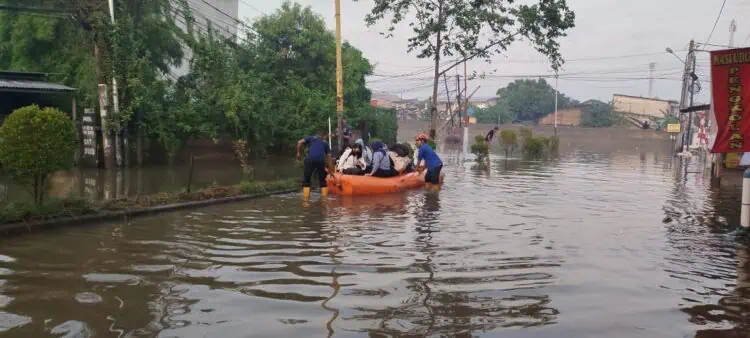 BPBD Tangerang Imbau Warga Siapkan Tas Siaga Bencana Jelang Puncak Hujan