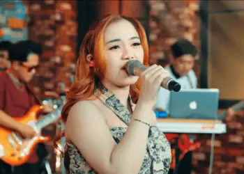 Lirik Lagu Lanang Tenang-Ajeng Febria