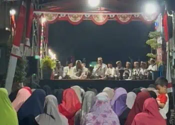 RT008/02 PWS Tigaraksa Bersholawat Semarakkan HUT RI ke-80