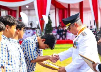 Berprestasi di Kancah Internasional, Wali Kota Tangsel Apresiasi 13 Pemuda dan Pelajar